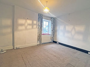 Photo 14- click for photo gallery